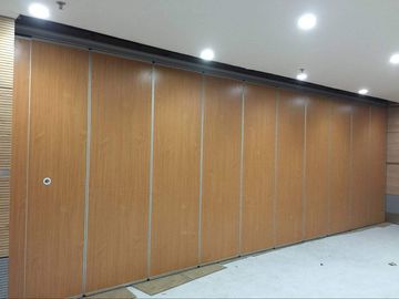 Faltende Trennwände hölzernes Brett-Malaysias, kommerzielle akustische Raum-Teiler-Wand