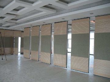 Aluminiumrahmen-funktionelle hölzerne faltende Innentrennwände für Aufnahme Hall