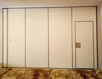 Hotel-verteilt akustische Raum-Teiler/hölzerne gleitende Wand faltendes Parksystem