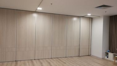 Konferenzsaal-funktionelle akustische Trennwände/faltende Fach-Handelstüren