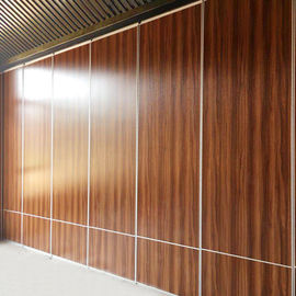 Modernes Hotel, das akustisches Trennwand-Melamin-hängendes Oberflächensystem schiebt