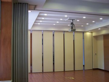 Kundenspezifische Farbakustische Büro-Trennwand/Schiebetür-hölzerne faltende Fach-Türen