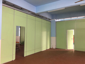 ODM, welches das Trennwand-Konferenzzimmer-faltbarer Wand-Teiler-faltbare Fach besonders angefertigt für Esszimmer schiebt