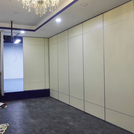 Hotel, das 65 Millimeter-Trennwand-schalldichte funktionelle Wände für Konferenzsaal faltet