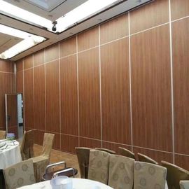 Akustische Trennwände Hotel-bewegliche Wand-hölzerne hängende faltende Bankett-Halls Thailand