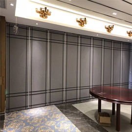 Das 85 Trennwand-halb- Selbsthotel-bewegliche Wand Millimeter-Bankett-Halls verteilt faltende schalldichtes für Malaysia
