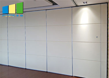 Weiße Farbe, die funktionelle Trennwand-akustische Konferenzsaal-Teiler schiebend sich faltet