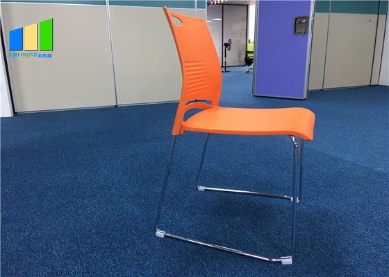 Polypropylen-fertigte Plastikbüro-Besucher-Stuhl stapelbare Ausbildungsstühle besonders an
