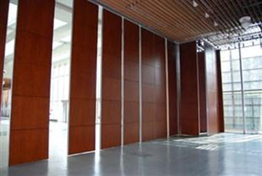 Täfeln Sie 65mm Schiebetür-Konferenzzimmer-Trennwände/faltende schalldichte Raum-Teiler