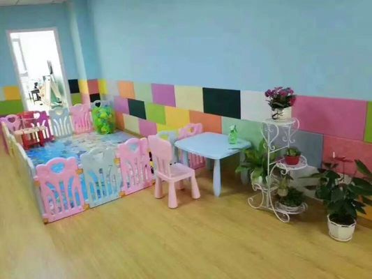 Umweltfreundliche Akustikplatten aus Polyesterfasern