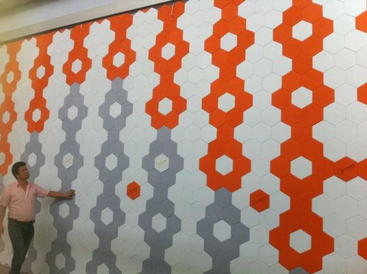 Umweltfreundliche Akustikplatten aus Polyesterfasern