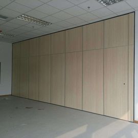 Büro-Dekorations-bewegliches Holz-faltende Trennwände für multi Funktion Hall