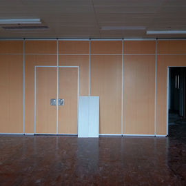 85 Millimeter kundengebundene Farbakustische Trennwand für Büro-Klassenzimmer-schalldichte Werbung