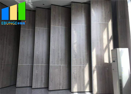 Modernes akustisches bewegliches MDF-Holz-faltende Trennwände für Restaurant-Raum